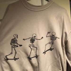 URBAN OUTFITTERS skeleton crewneck